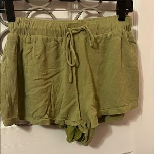 White Fox Green Shorts with Elastic Waistband and Drawstring Medium